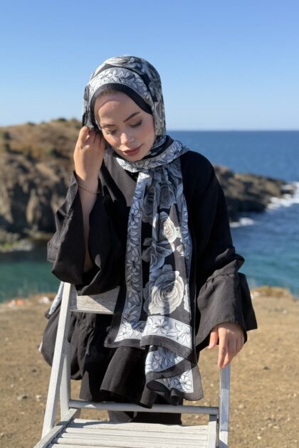 Rose Desen Hint İpeği Şal - Siyah