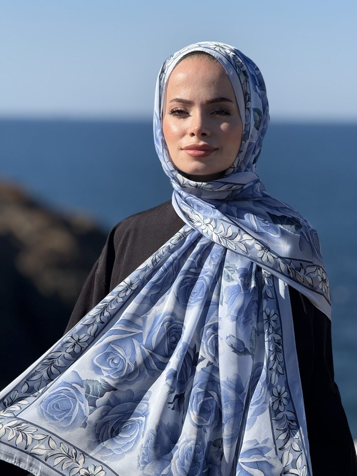 Rose Desen Hint İpeği Şal - Buz Mavi