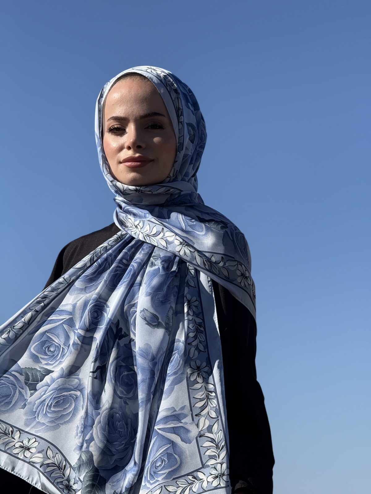 Rose Desen Hint İpeği Şal - Buz Mavi