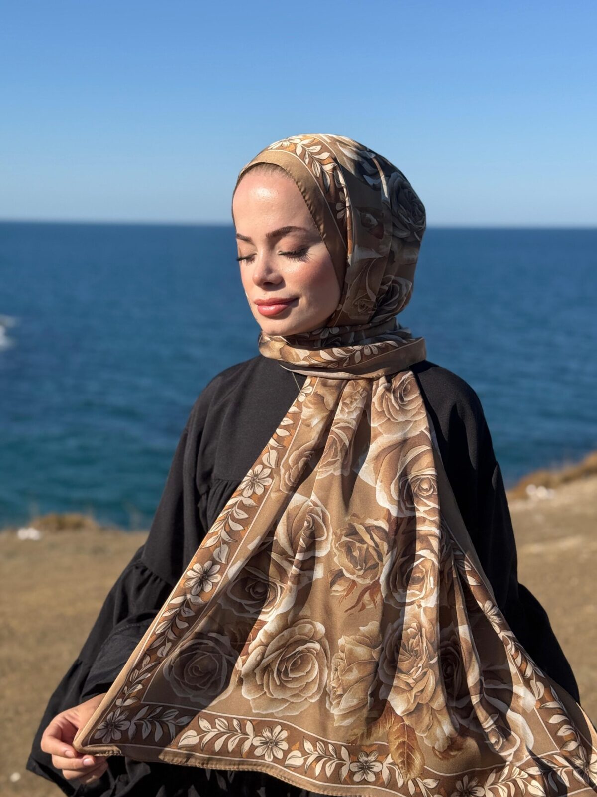 Rose Desen Hint İpeği Şal - Kahve