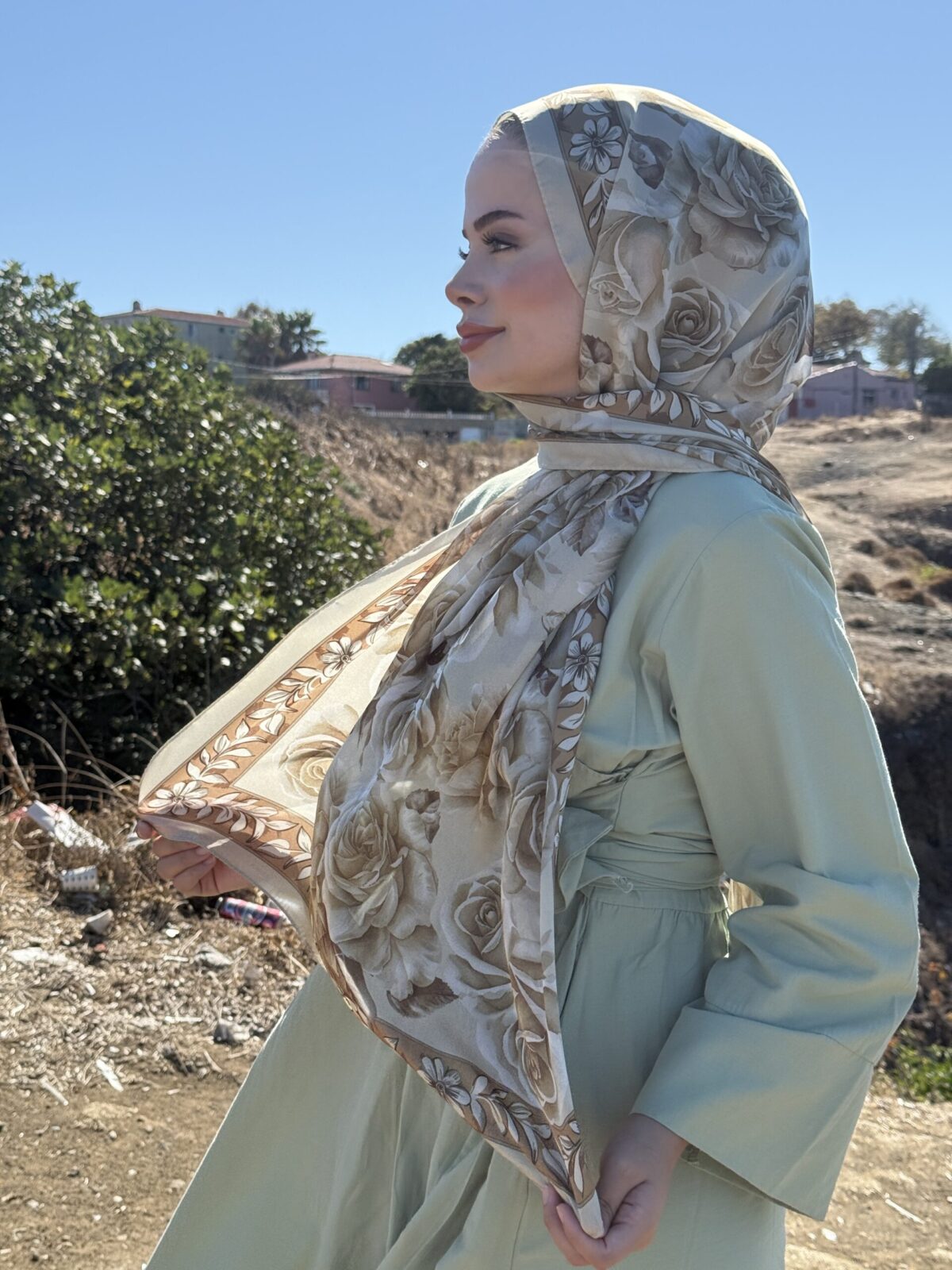 Rose Desen Hint İpeği Şal - Buz Yeşili